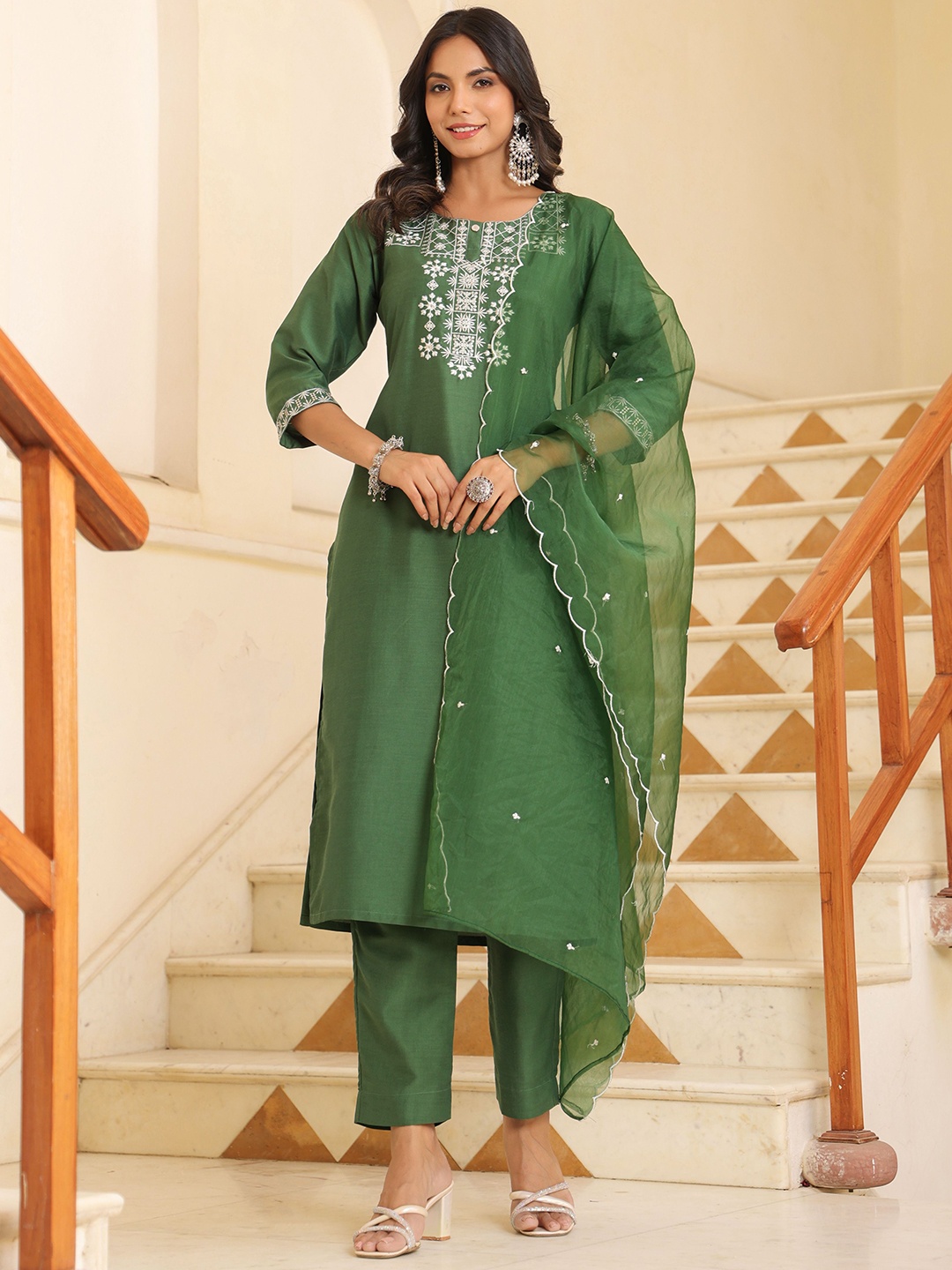 

KALINI Floral Yoke Design Sequnnied Round Neck Straight Kurta With Trousers & Dupatta, Green