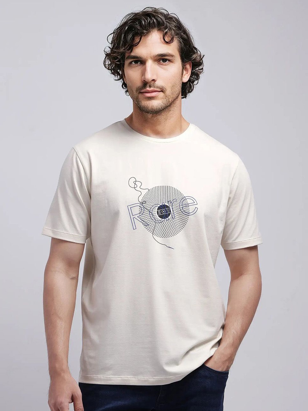 

RARE RABBIT Men Printed Applique T-shirt, Beige