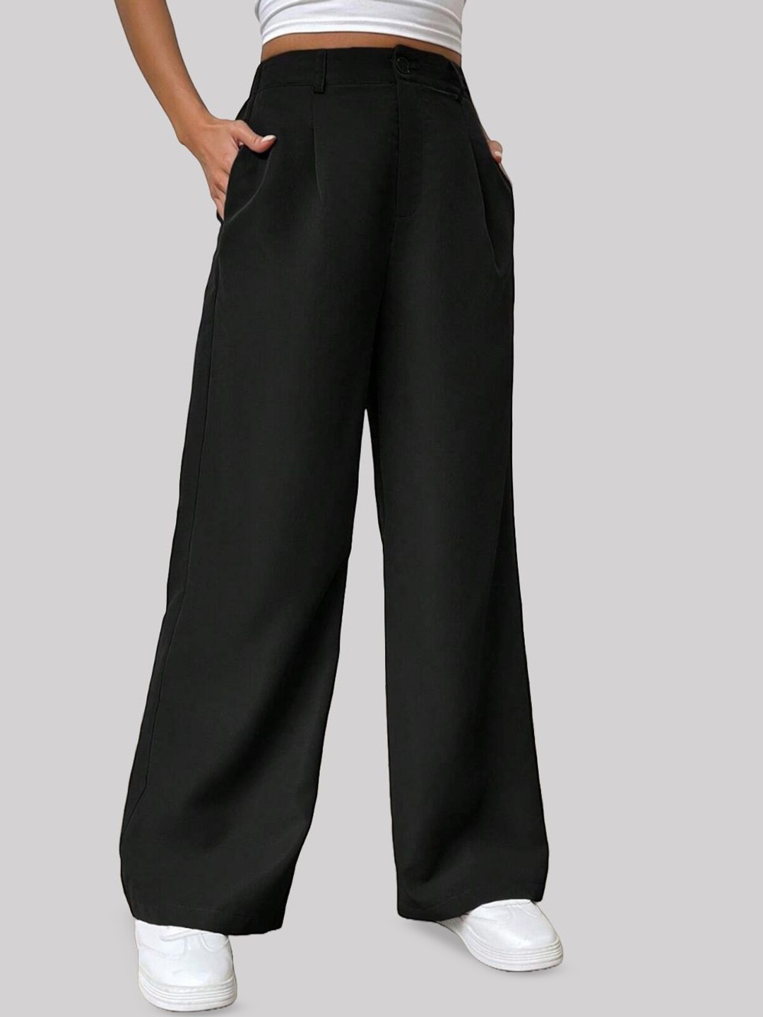 

FNOCKS Women Classic High-Rise Pleated Trousers, Black