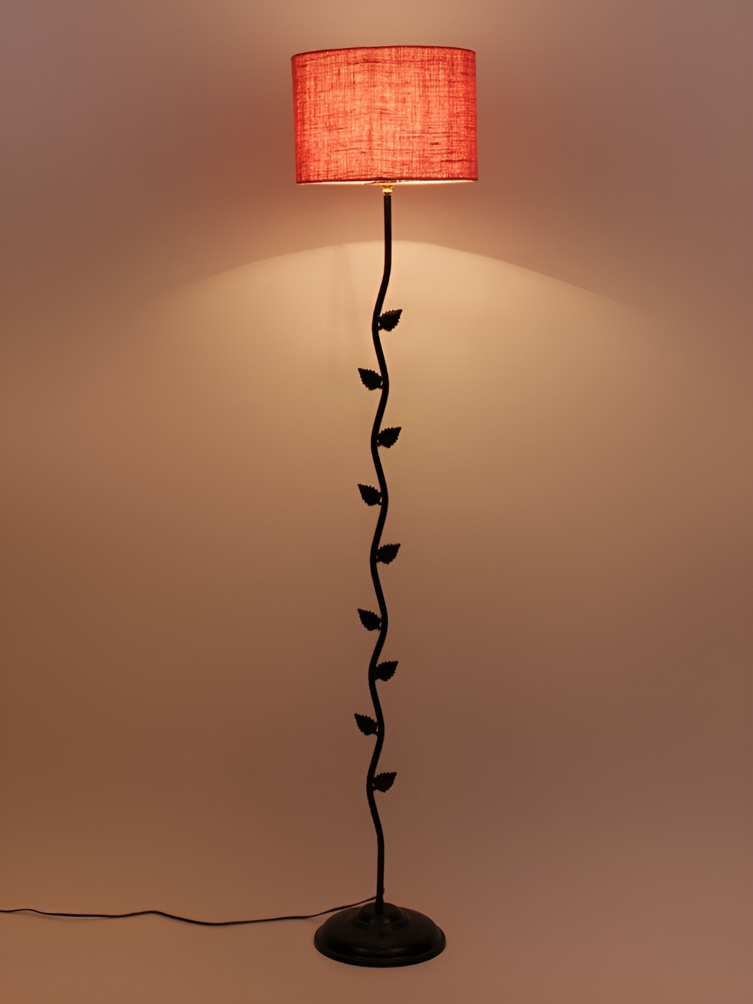 

Devansh Black & Pink Leaf Drum Designer Jute Floor Lamp With Shade