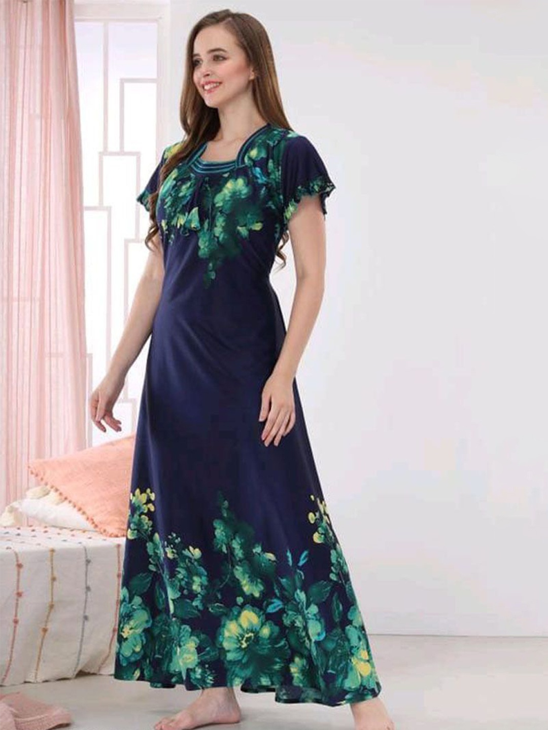 

PR PINK ROYAL Printed Maxi Nightdress, Black