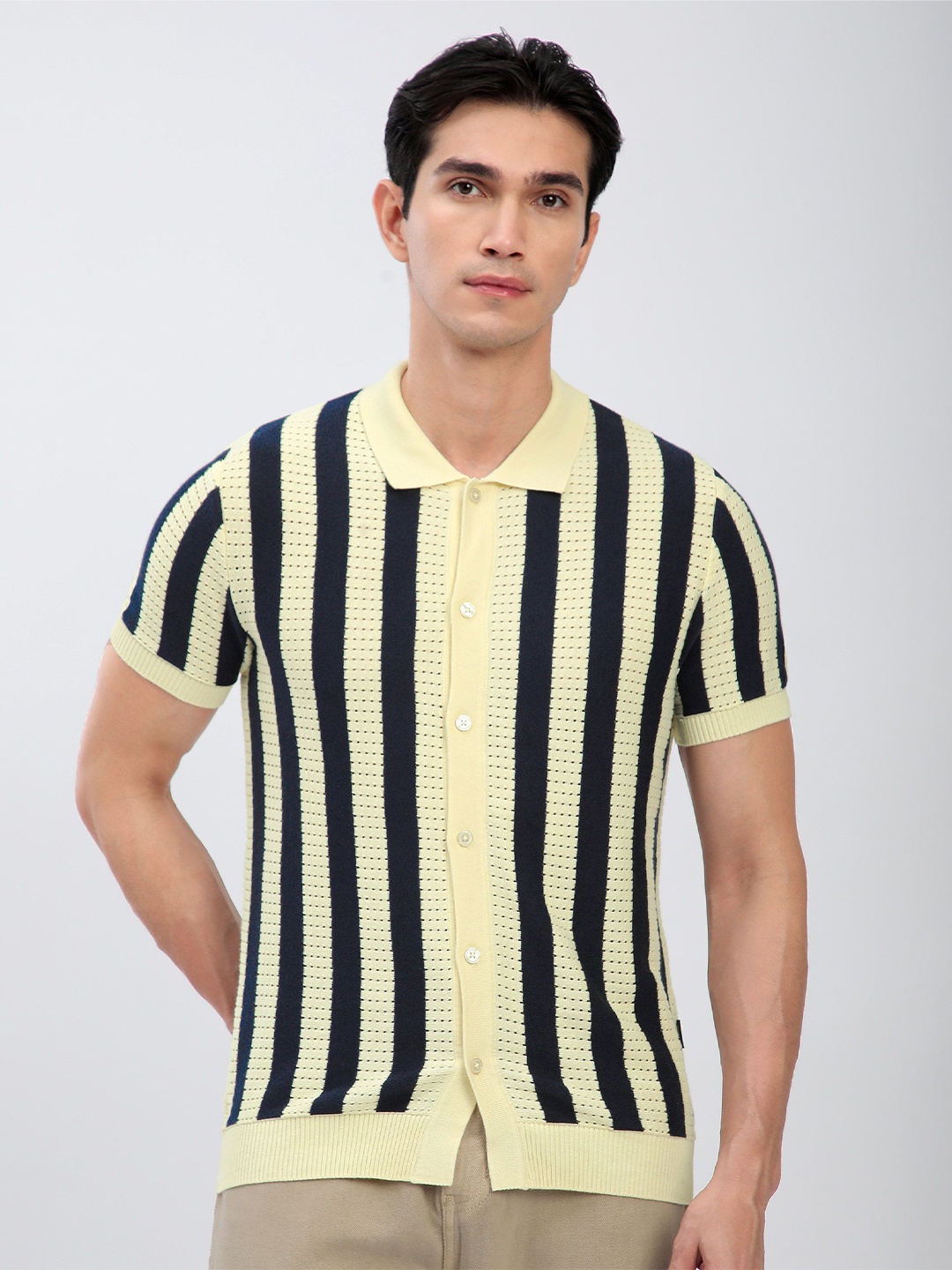 

Beyoung Men Standard Opaque Striped Casual Shirt, Navy blue