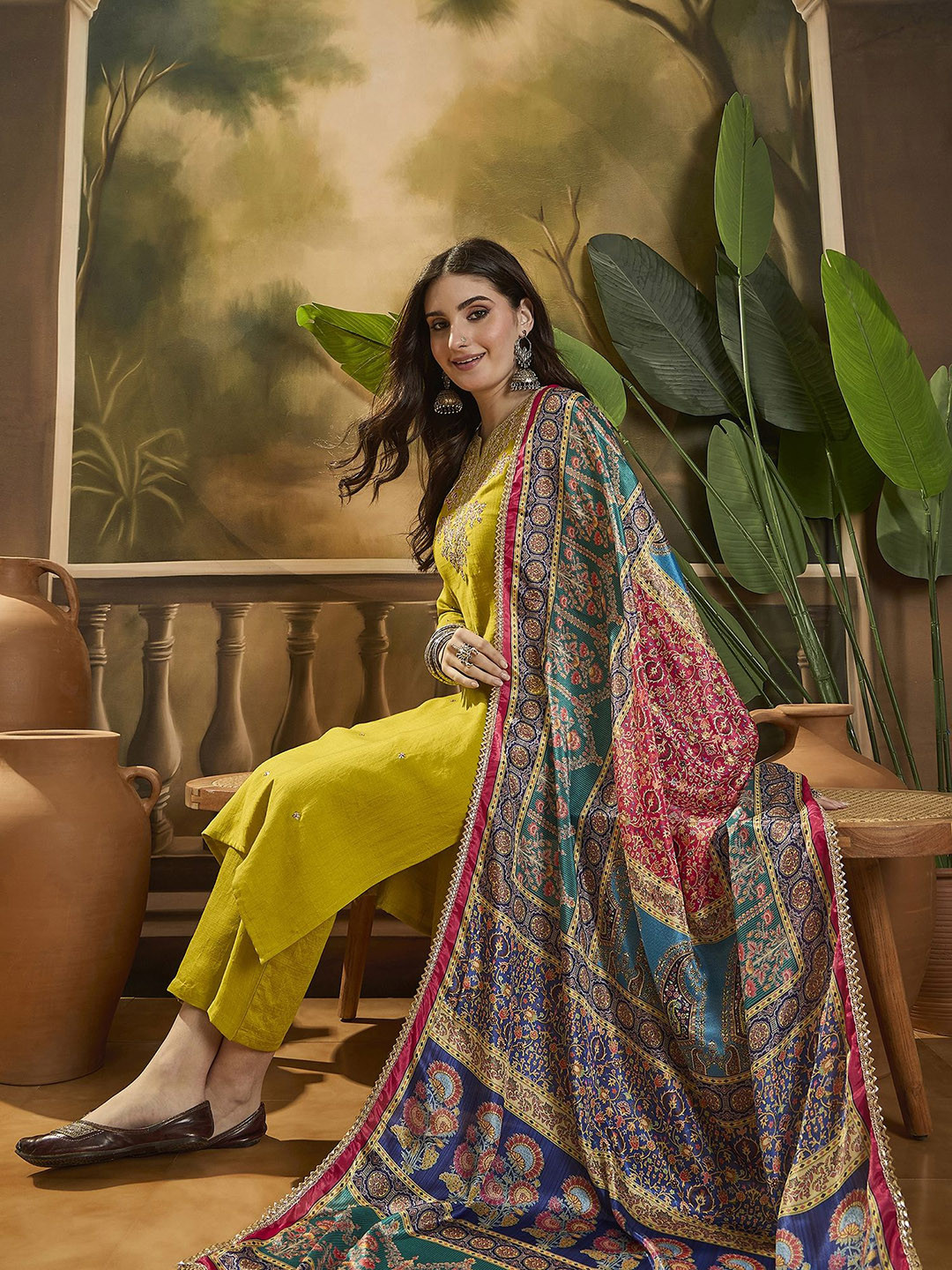 

Sangria Embroidered Three Quarter Sleeves Kurta Trouser & Dupatta, Green