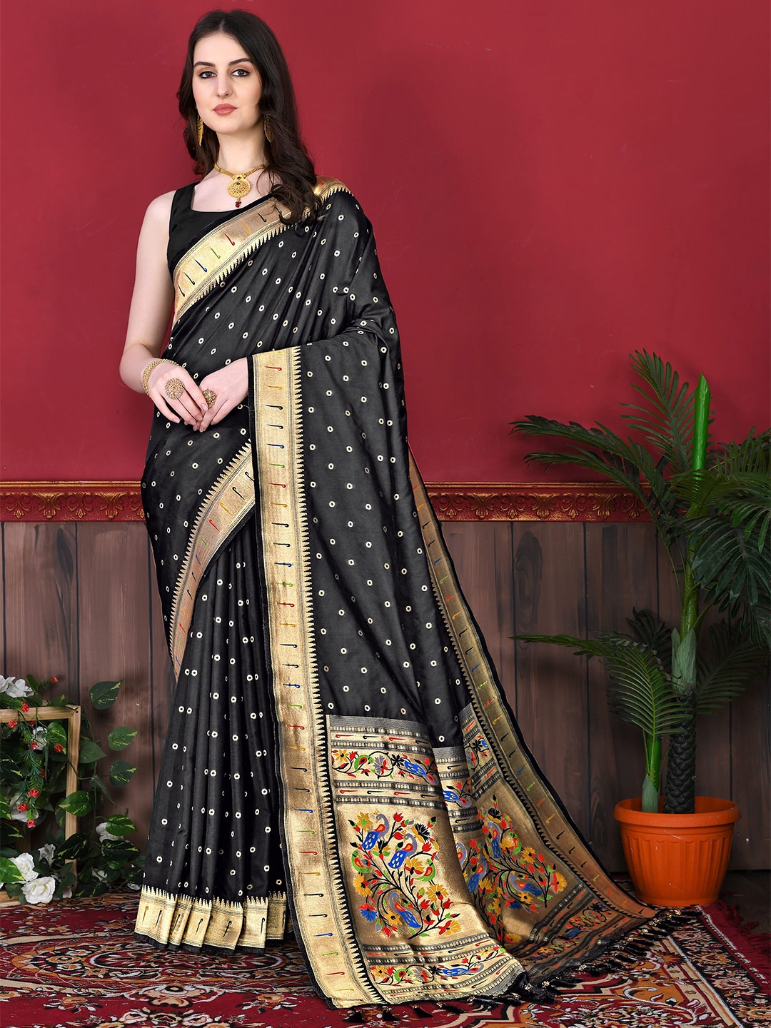 

ZIBLON Woven Design Zari Designer Kanjeevaram Saree, Black