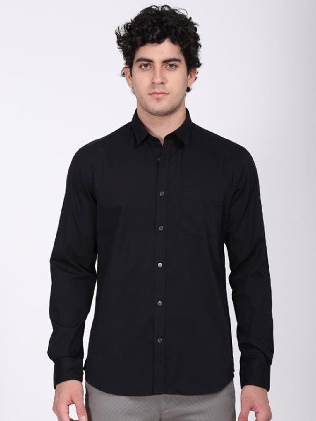 

Indian Terrain Men Classic Slim Fit Opaque Casual Shirt, Black