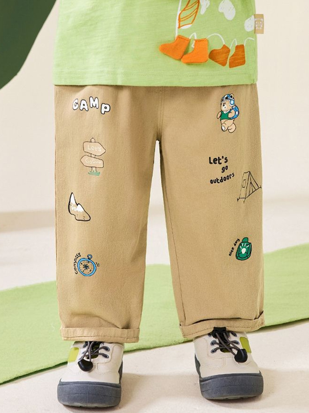

LULU & SKY Girls Printed Straight Fit Trousers, Khaki