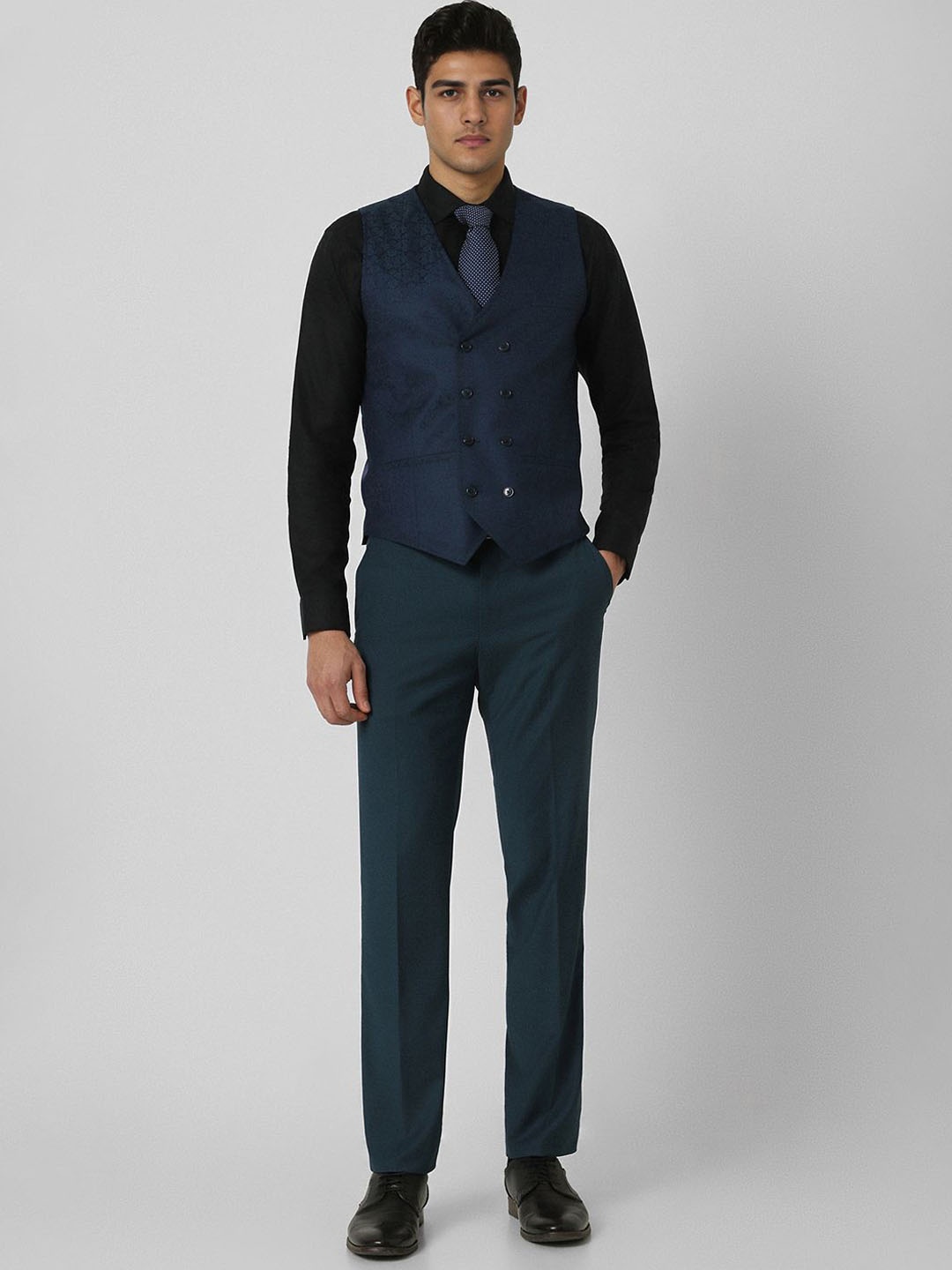 

Van Heusen Men Slim-Fit Single-Breasted Three-Piece Suits, Navy blue