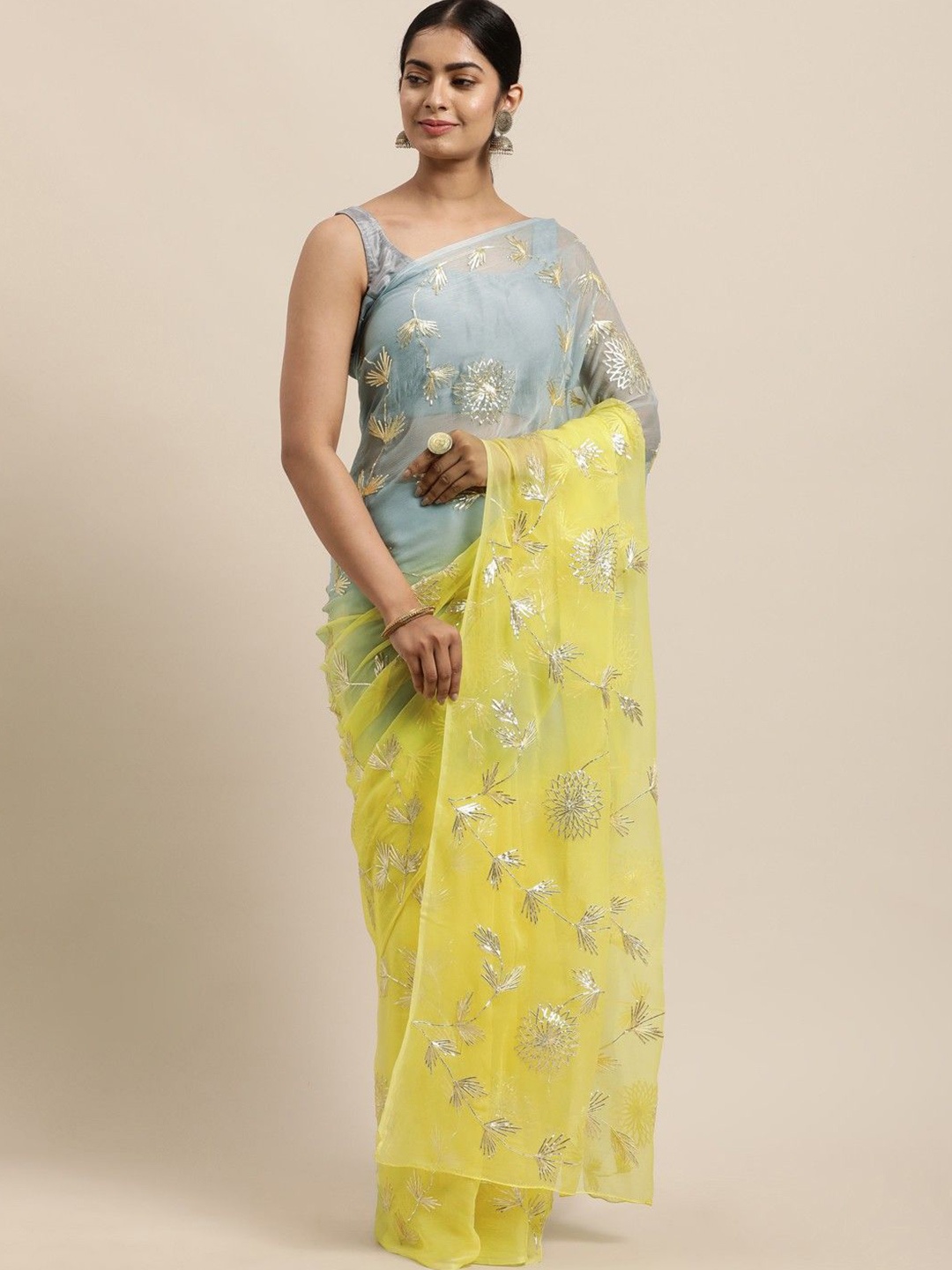 

PEORA'S CLOSET Embellished Gotta Patti Organza Saree, Green