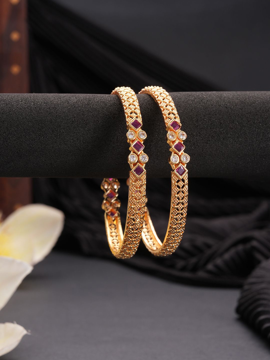 

Jazz and Sizzle Set Of 2 18K Gold-Plated Artificial Stones Studded Bangles