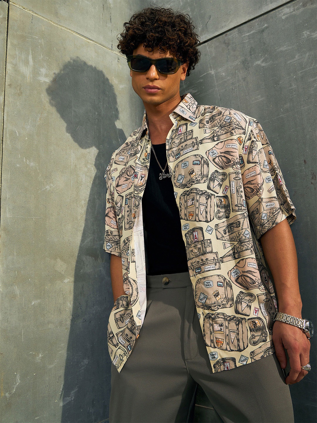 

MASCLN SASSAFRAS Men Relaxed Opaque Printed Casual Shirt, Beige