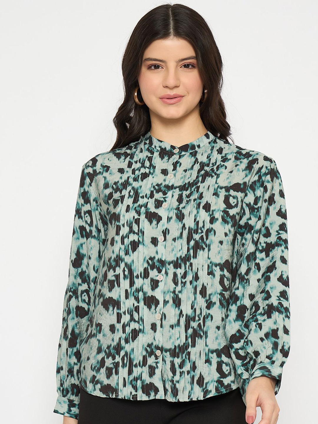 

Madame Print Mandarin Collar Shirt Style Top, Green