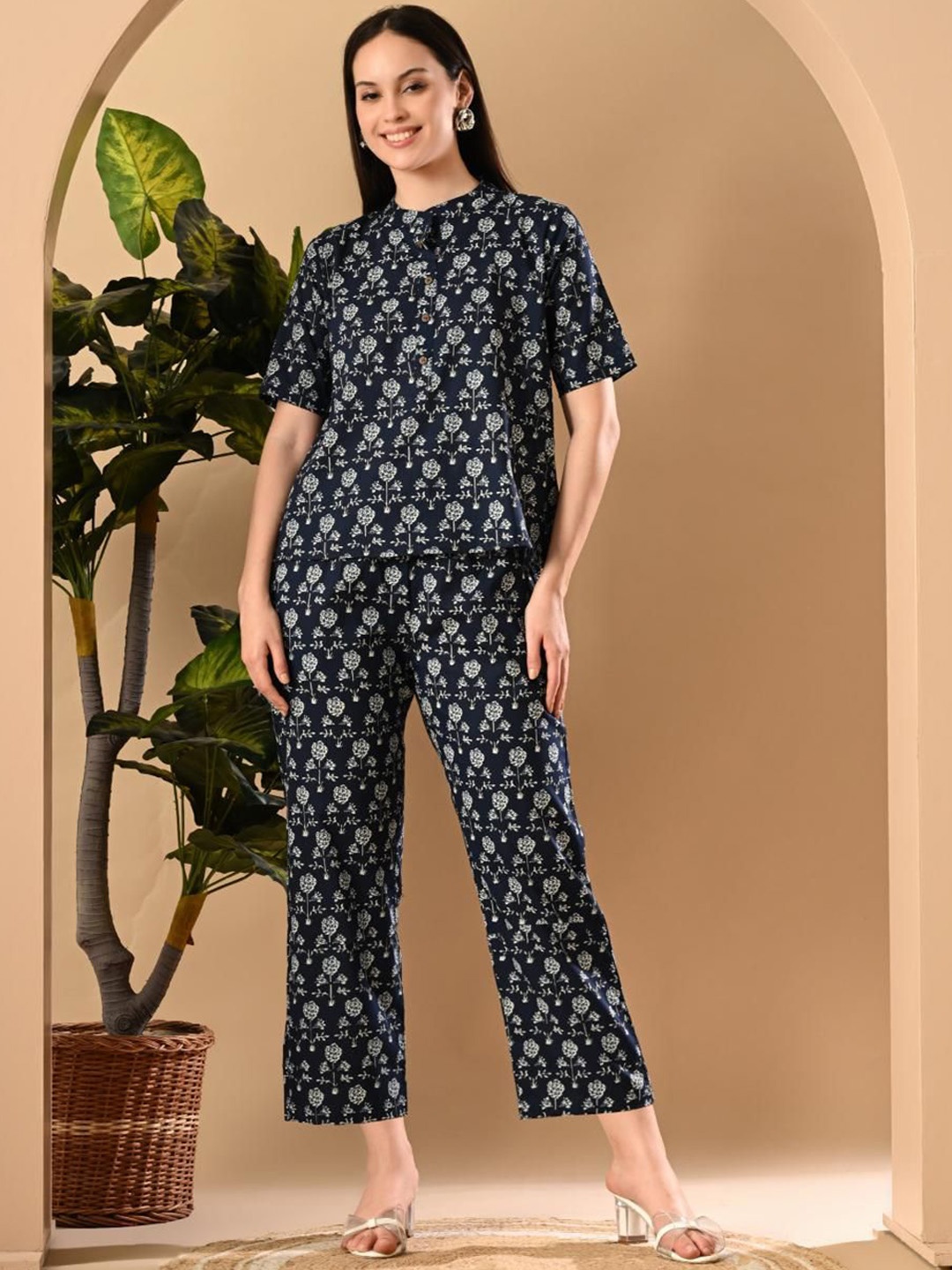 

SUNEKH Floral Printed Mandarin Collar Top & Trouser, Blue