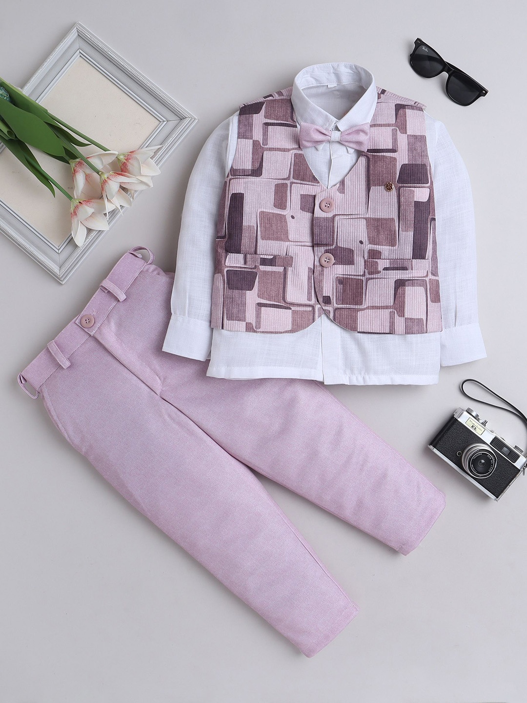 

FOURFOLDS Boys Printed 3-Piece Suits, Pink