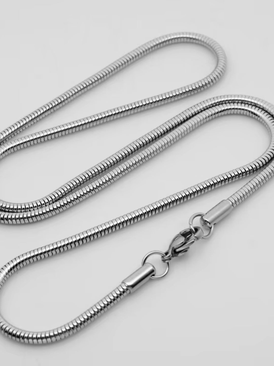 

Lyriss Men Stainless Steel Rhodium-Plated Minimal Chain, Silver