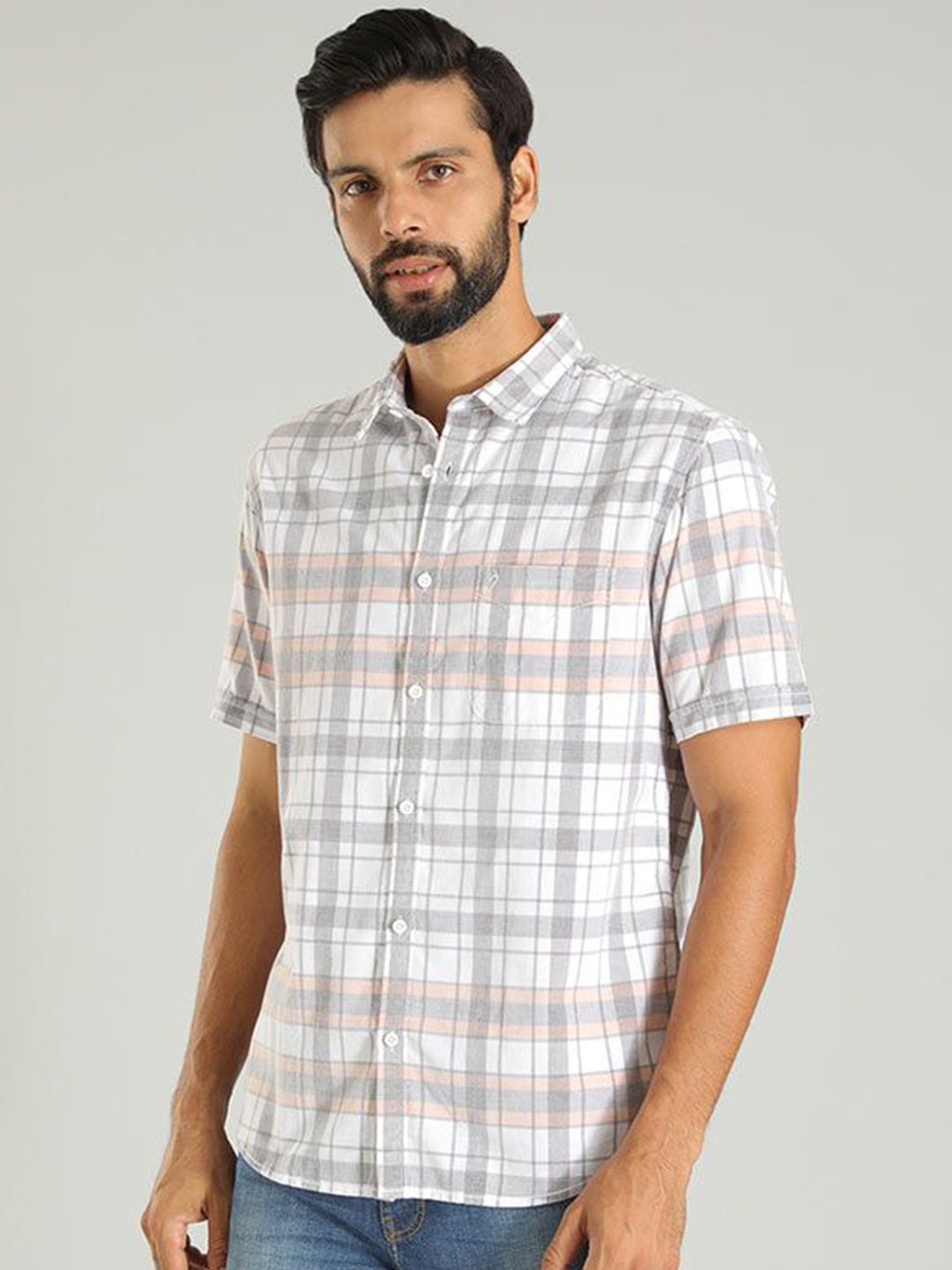 

Indian Terrain Men Slim Fit Tartan Checks Opaque Checked Casual Shirt, Brown