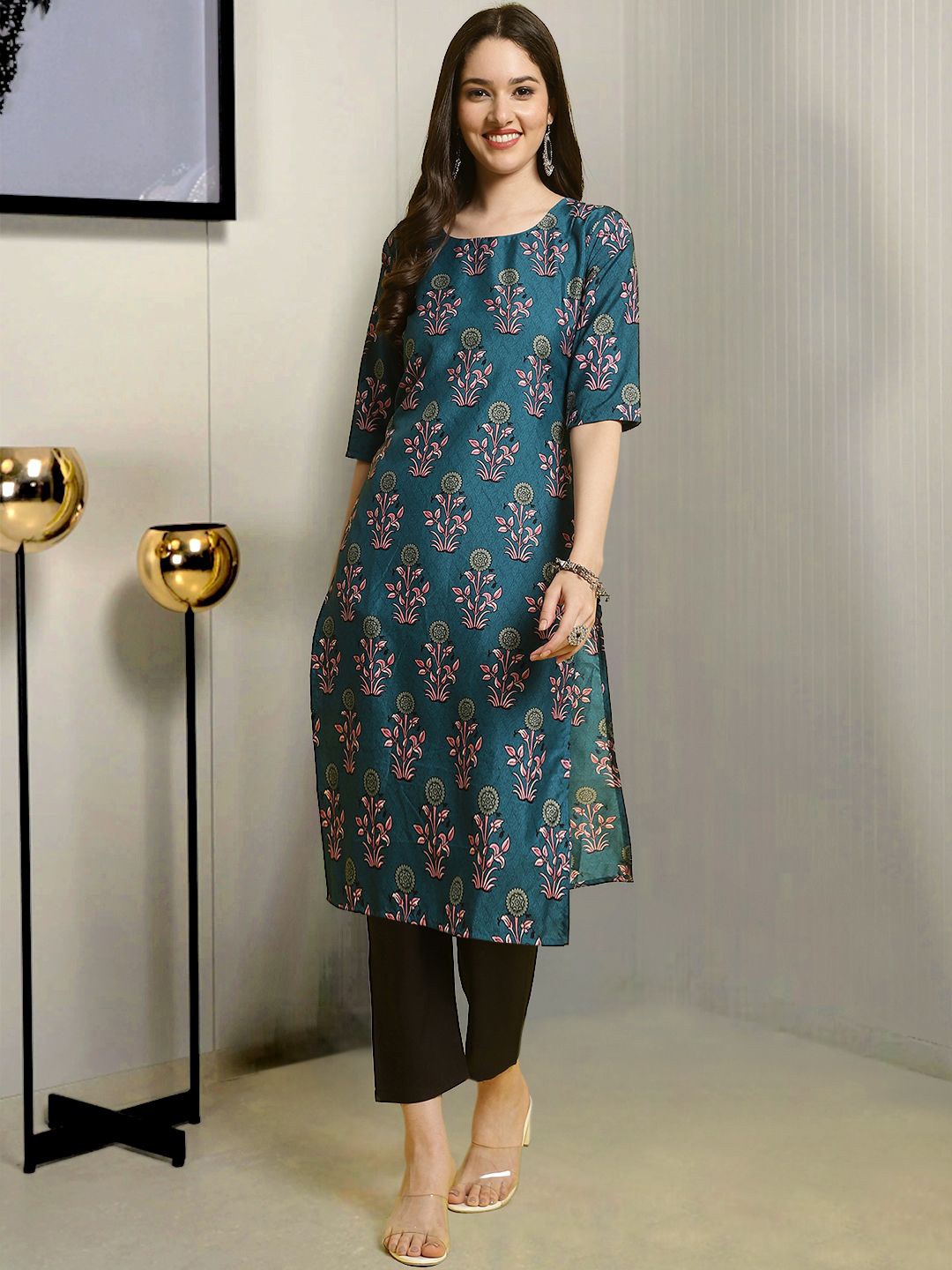 

Moda Rapido Women Ethnic Motifs Printed Regular Kurta with Trousers, Teal