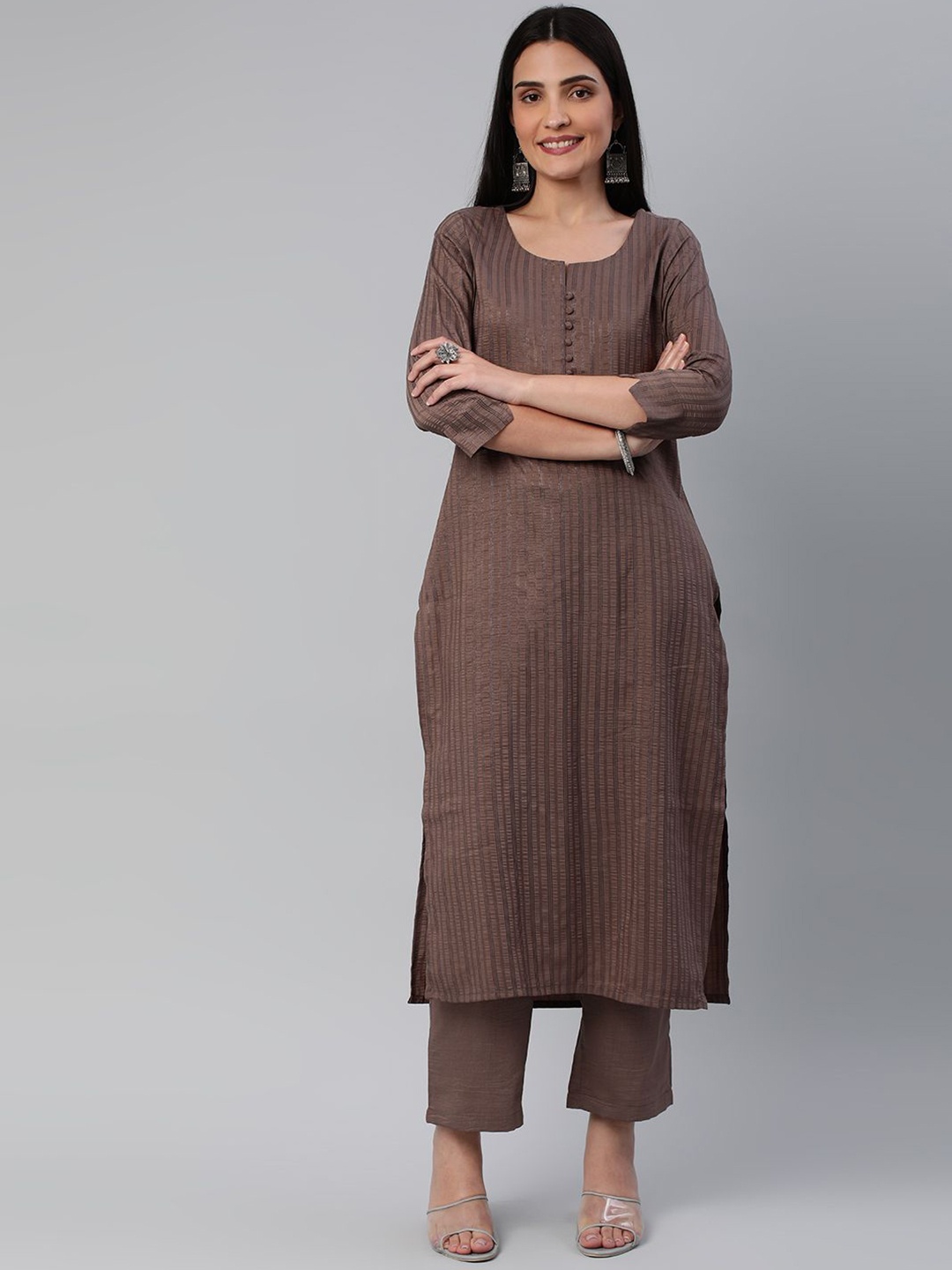 

DIVASTRI Striped Notch Neck Straight Kurta With Trousers, Brown