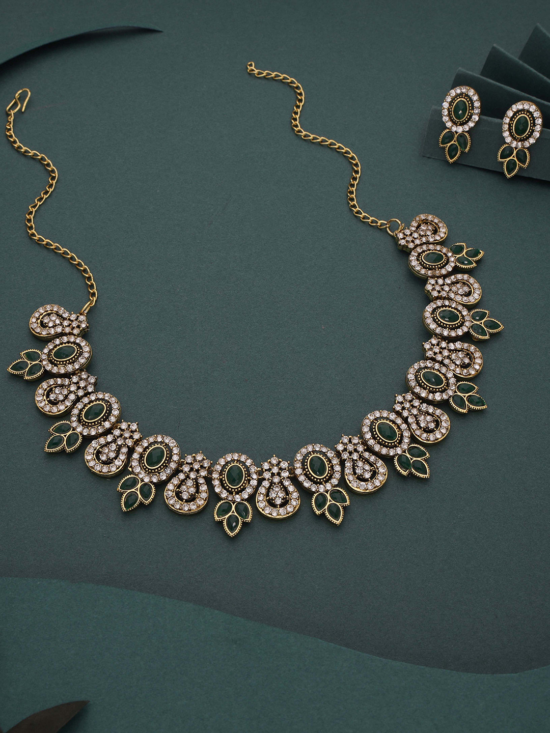 

Anouk Gold-Plated Artificial Stone Studded Jewellery Set