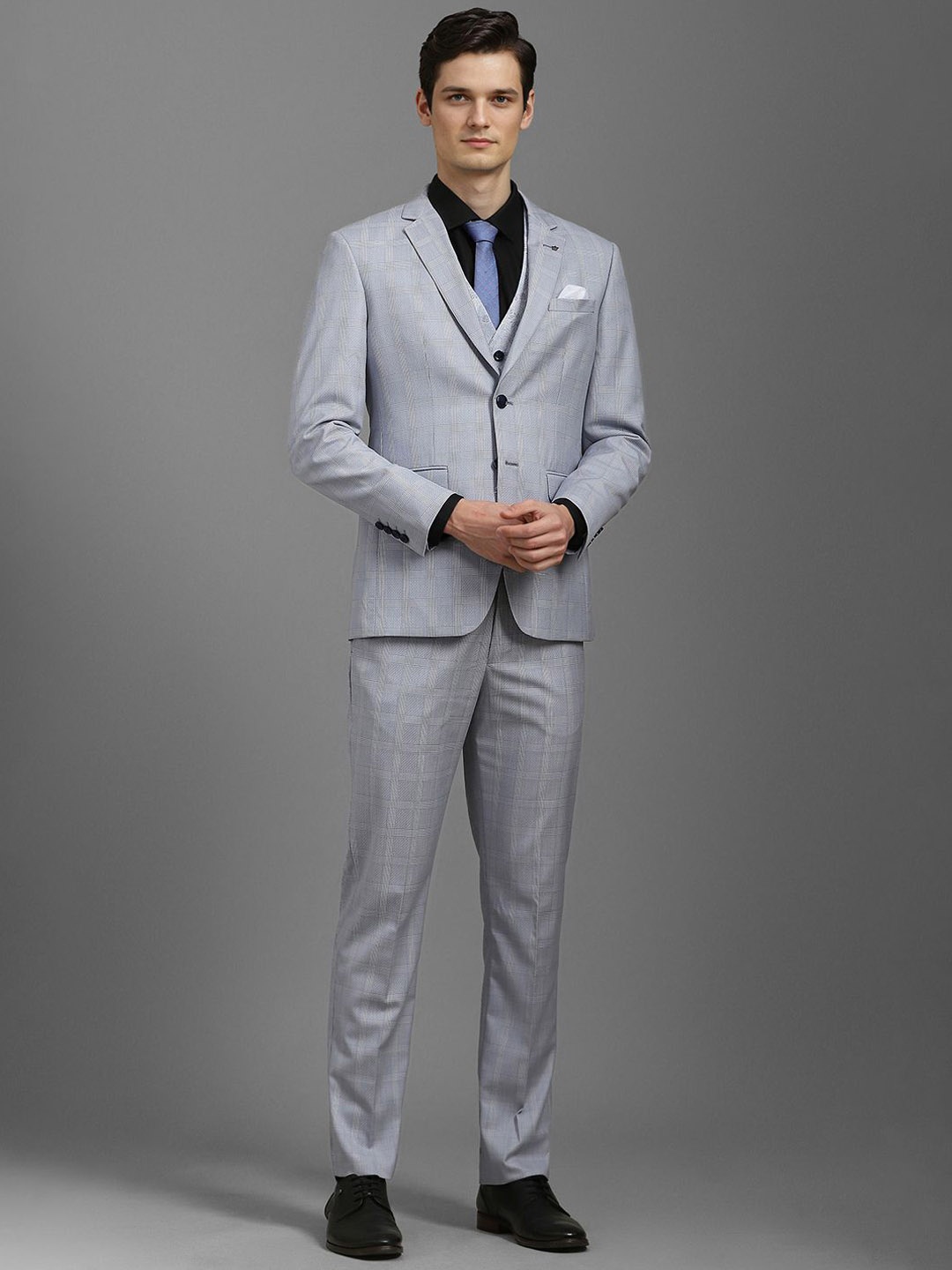 

Louis Philippe Men Checked Slim-Fit Single-Breasted Three-Piece Suits, Grey