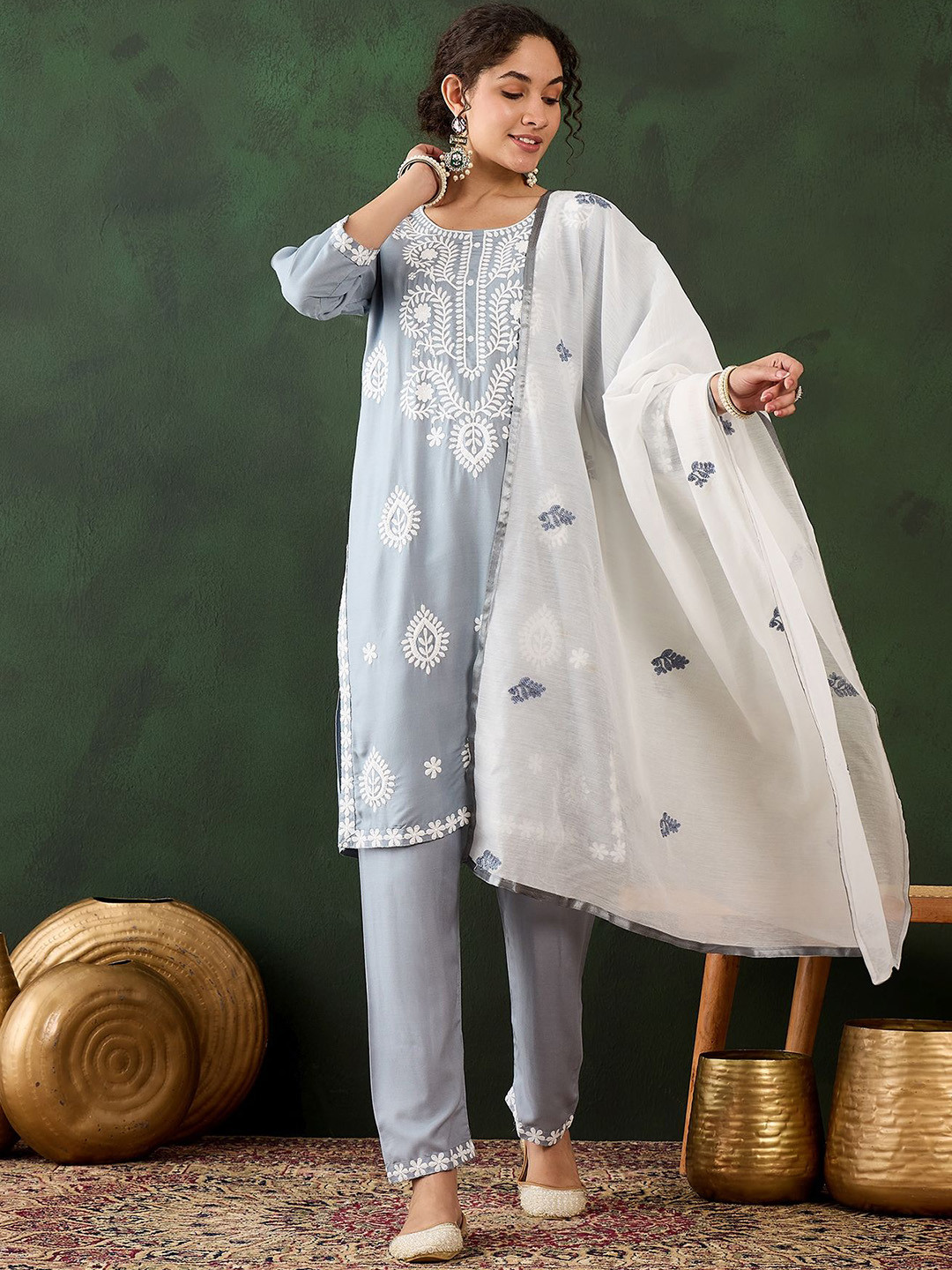 

Maroosh Floral Embroidered Round Neck Thread Work Straight Kurta With Trouser & Dupatta, Grey