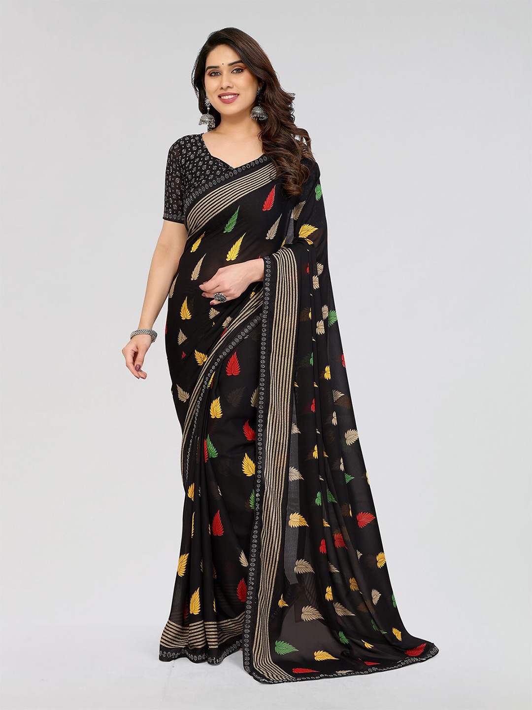 

Moda Rapido Floral Printed Saree With Blouse Piece, Black