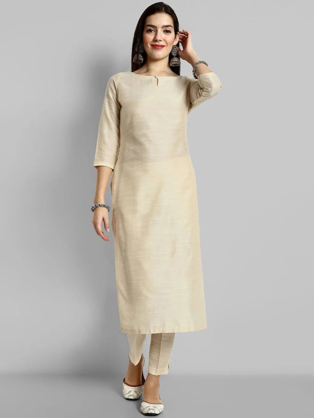 

Mera Rang Cotton Silk Boat Neck Straight Kurta, Cream