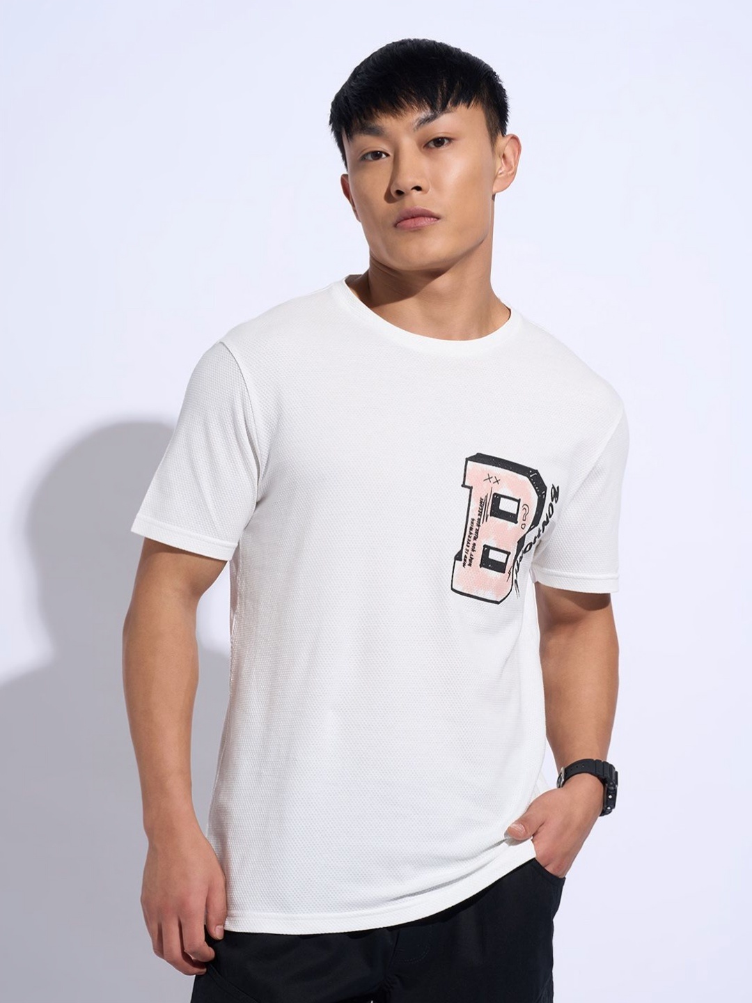 

People Men Drop-Shoulder Sleeves Pockets Slim Fit T-shirt, Off white
