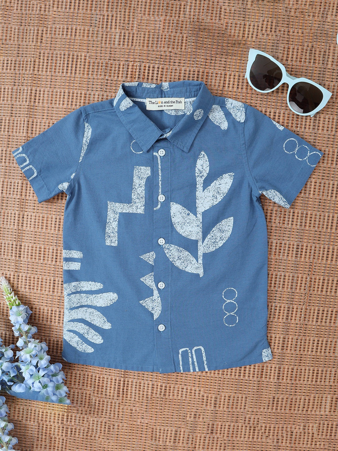 

The Lion and The Fish Boys Relaxed Opaque Printed Casual Shirt, Blue