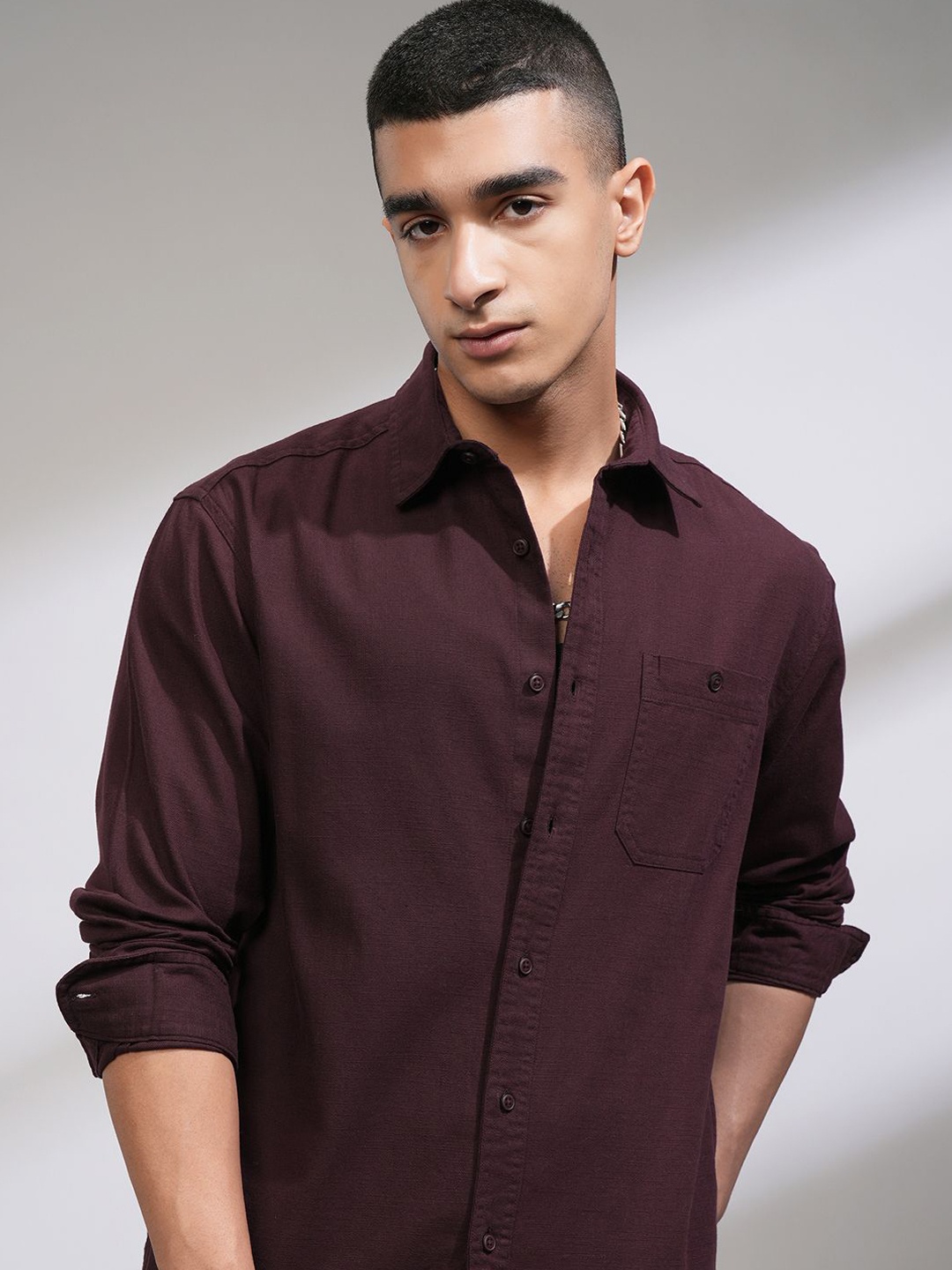 

HIGHLANDER Men Opaque Casual Shirt, Maroon
