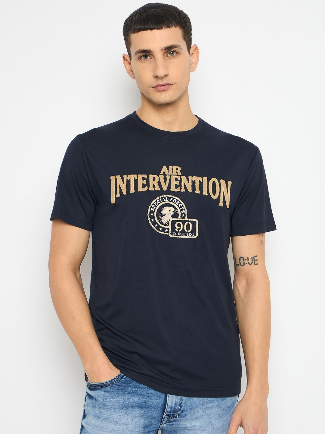 

Duke Men Typography Printed Raw Edge Slim Fit T-shirt, Blue