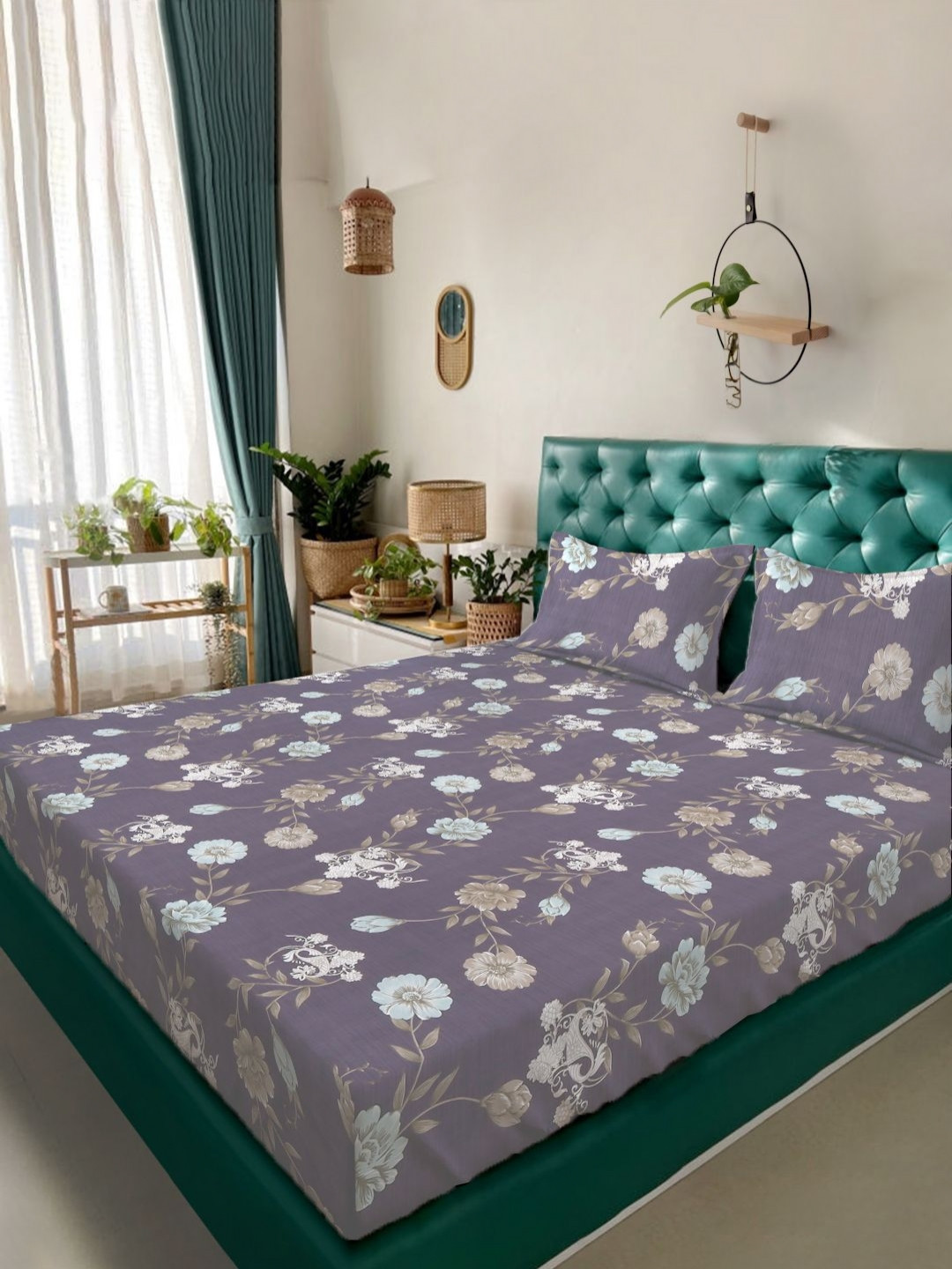

KLOTTHE Mauve & White Floral Printed Flat 300TC King Bedsheet With 2 Pillow Cover