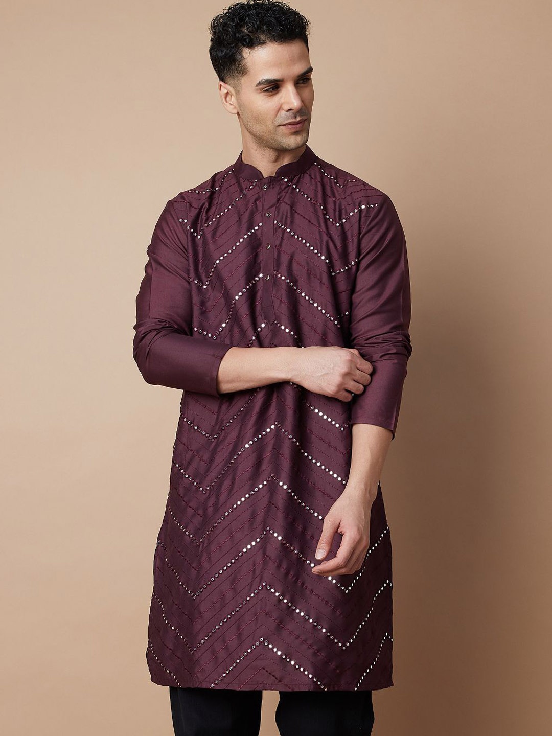 

Melange by Lifestyle Chevron Embroidered Mirror Work Straight Kurta, Red