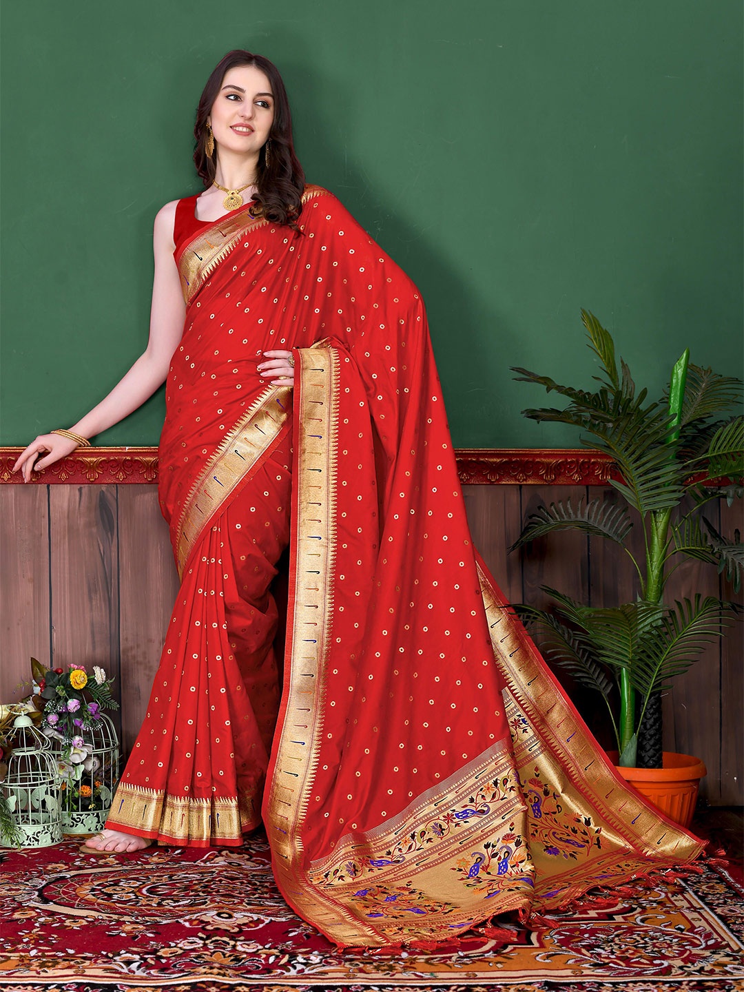 

ZIBLON Ethnic Motifs Zari Silk Blend Kanjeevaram Saree, Red