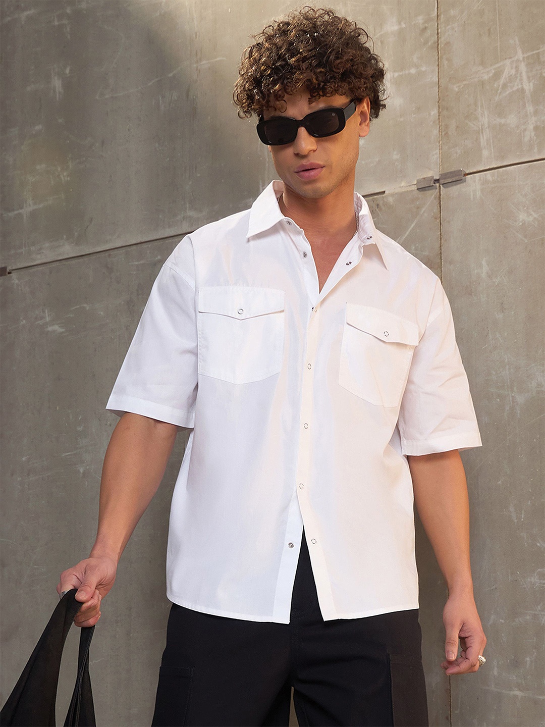 

MASCLN SASSAFRAS Men Relaxed Opaque Casual Shirt, White