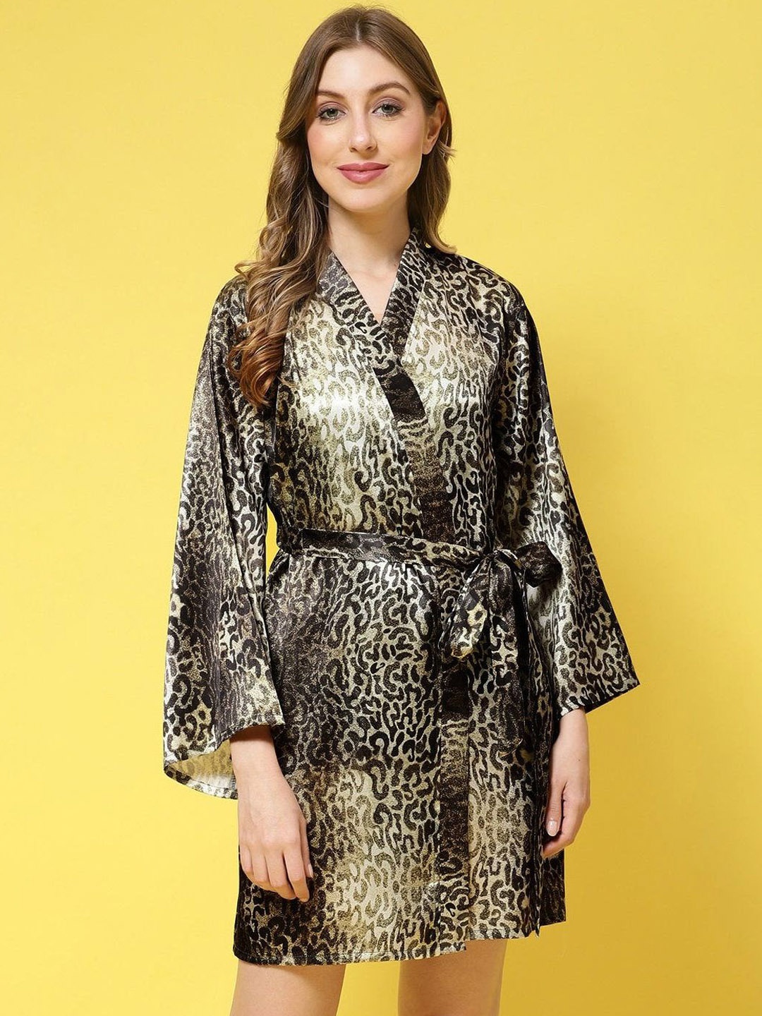 

Dreambe Printed Satin Robe, Black