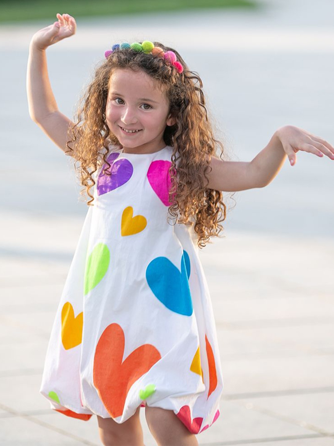

Anaario Girls Heart Print Cotton Knee Length Balloon Dress, White