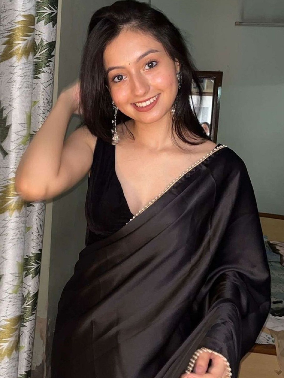 

Shopaz Satin Ready to Wear Saree, Black