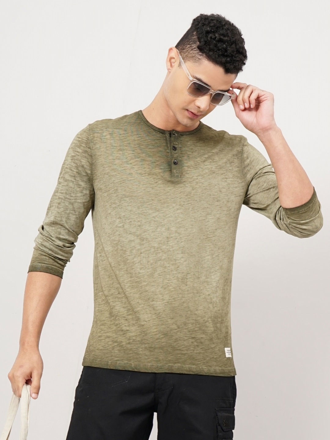 

Genoa Men Tie and Dye Dyed Henley Neck Slim Fit T-shirt, Green