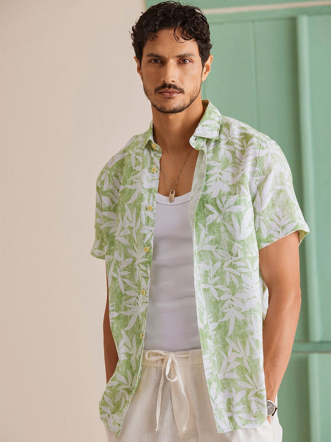 

Moda Rapido Men Comfort Opaque Printed Casual Shirt, Green