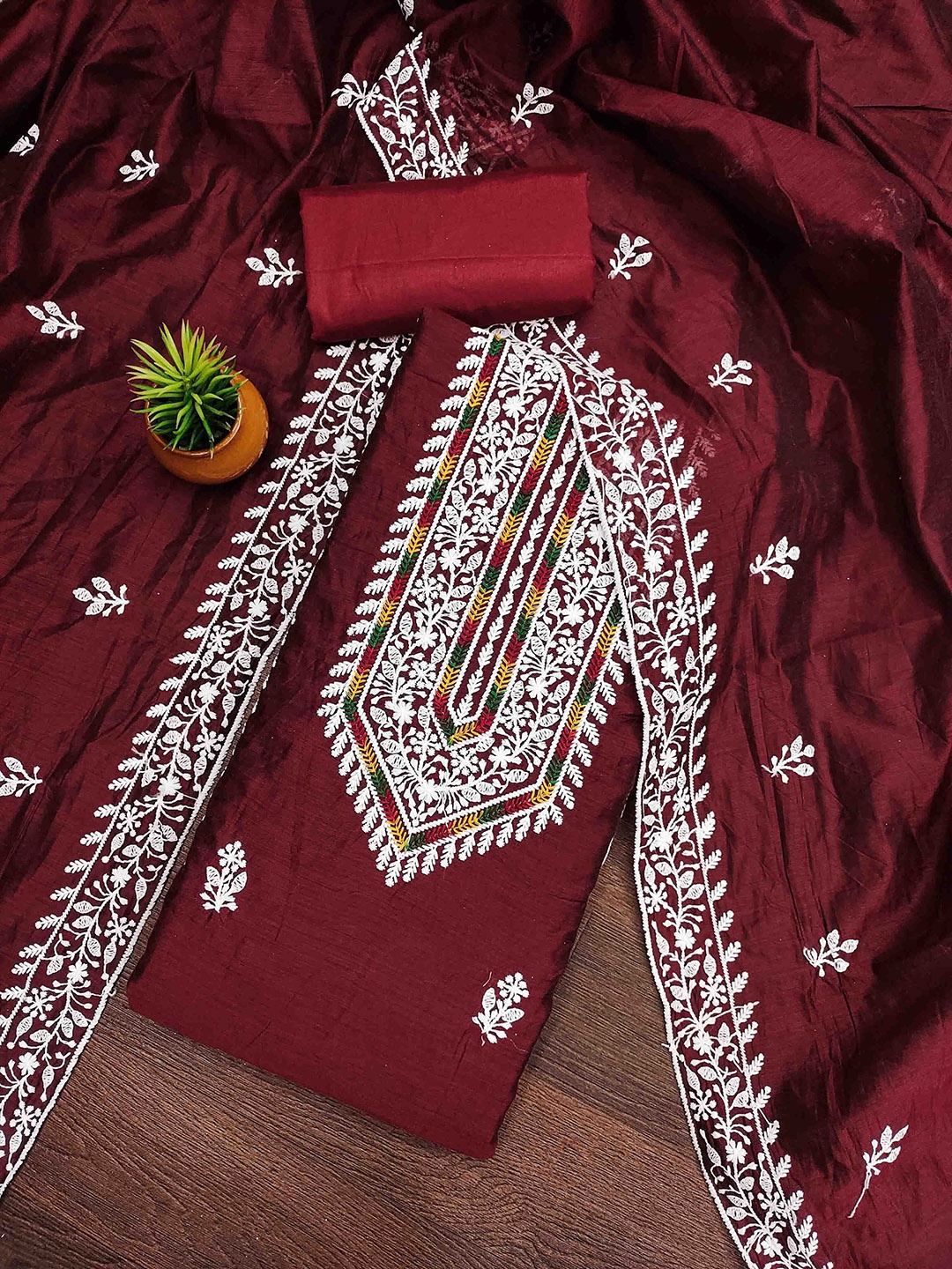 

KALINI Embroidered Unstitched Dress Material, Maroon
