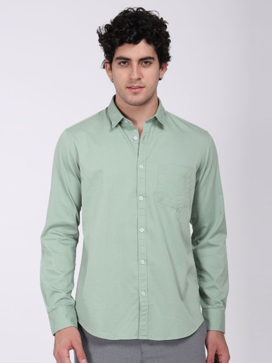 

Indian Terrain Men Classic Slim Fit Opaque Casual Shirt, Green