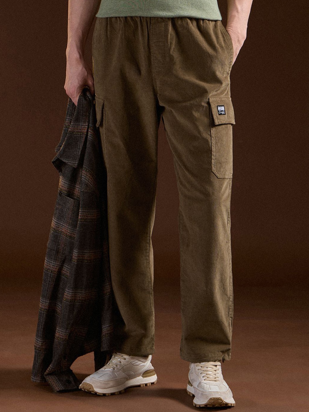 

THE BEAR HOUSE Men Corduroy Cargo Pants, Khaki