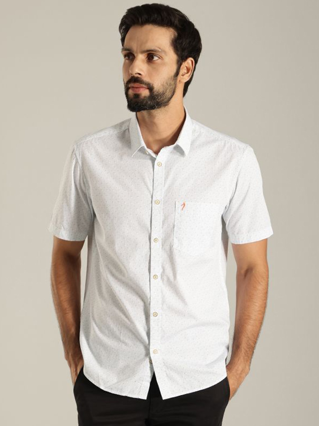 

Indian Terrain Men Slim Fit Opaque Printed Casual Shirt, White