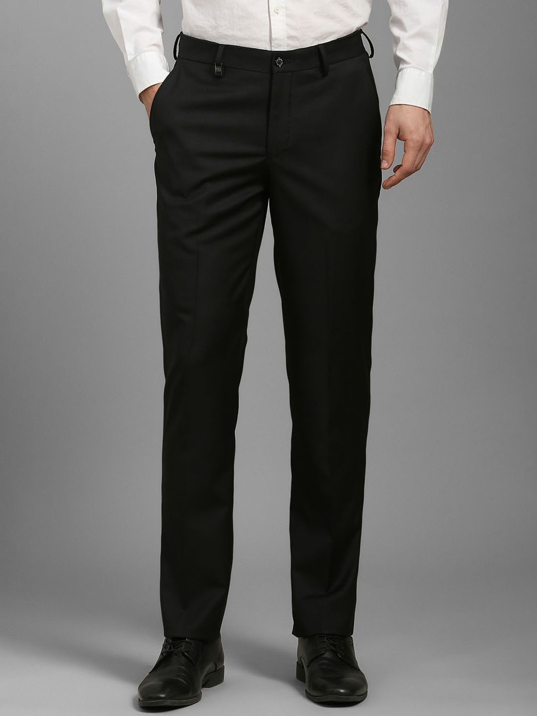 

Louis Philippe Men Slim Fit Trousers, Black