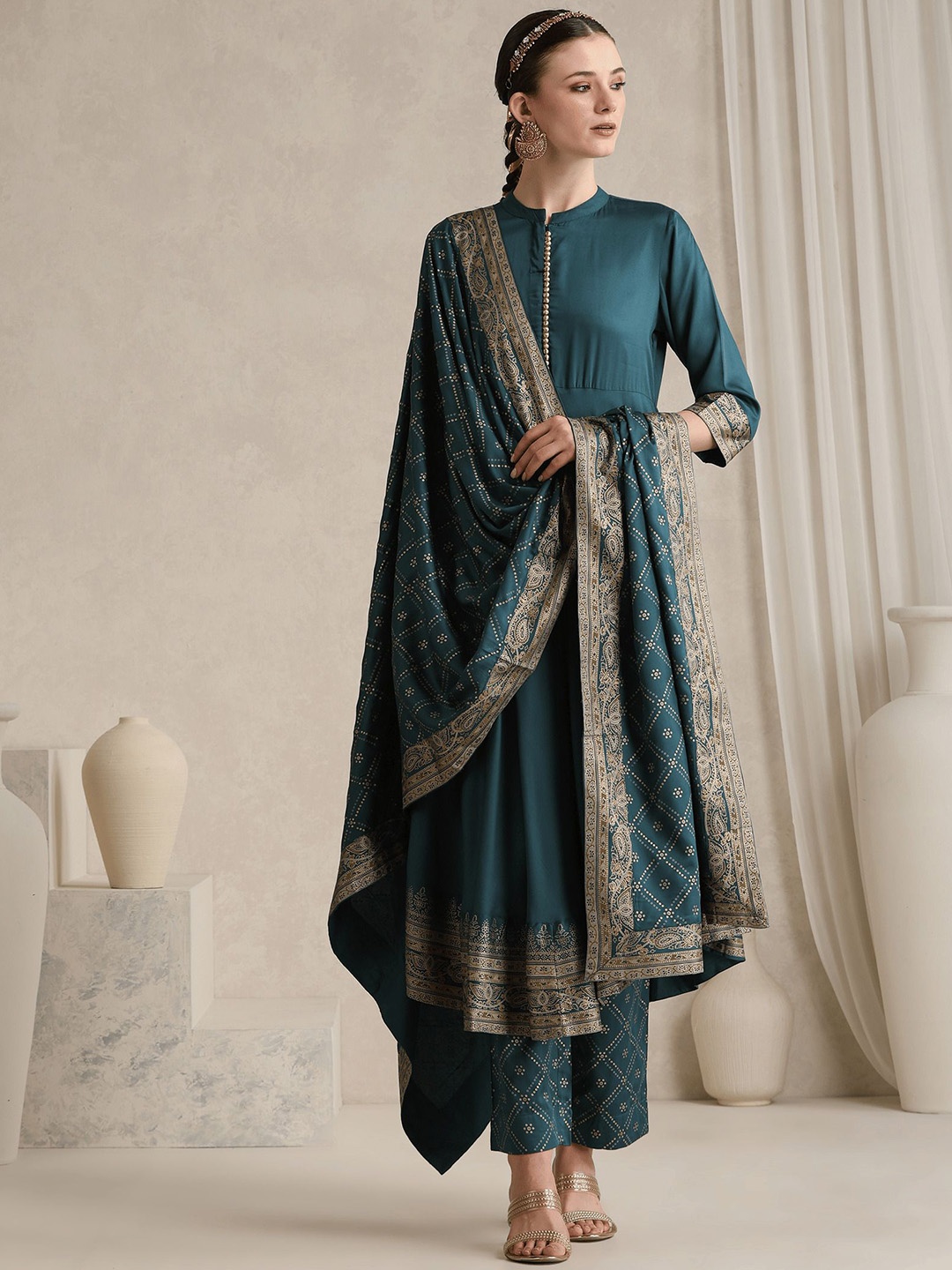 

Khushal K Women Ethnic Motifs Printed Panelled Anarkali Kurta with Palazzos & With Dupatta, Teal