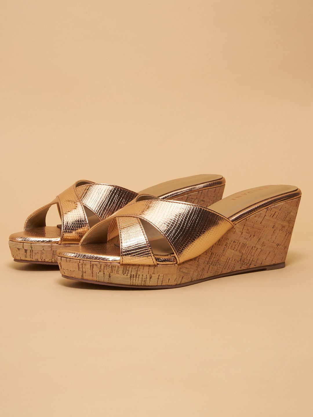 

ERIDANI Party Wedge Sandals, Rose gold