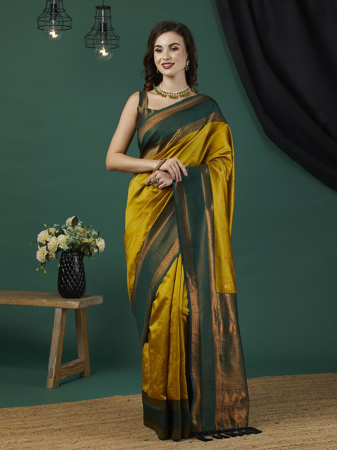 

DIVASTRI Woven Design Zari Pure Silk Designer Banarasi Saree, Mustard