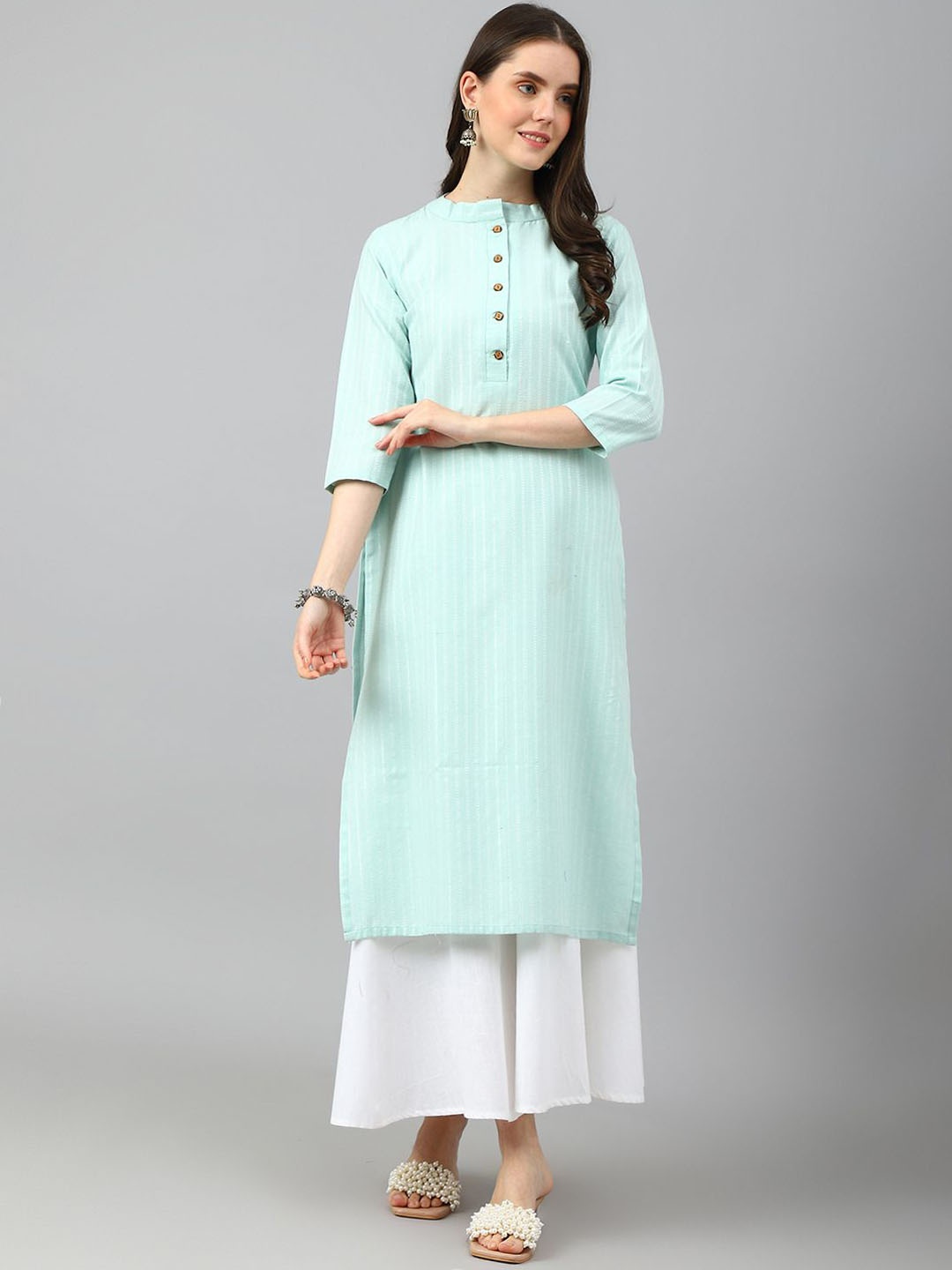 

Fourleaf Striped Mandarin Collar Straight Kurta, Turquoise blue