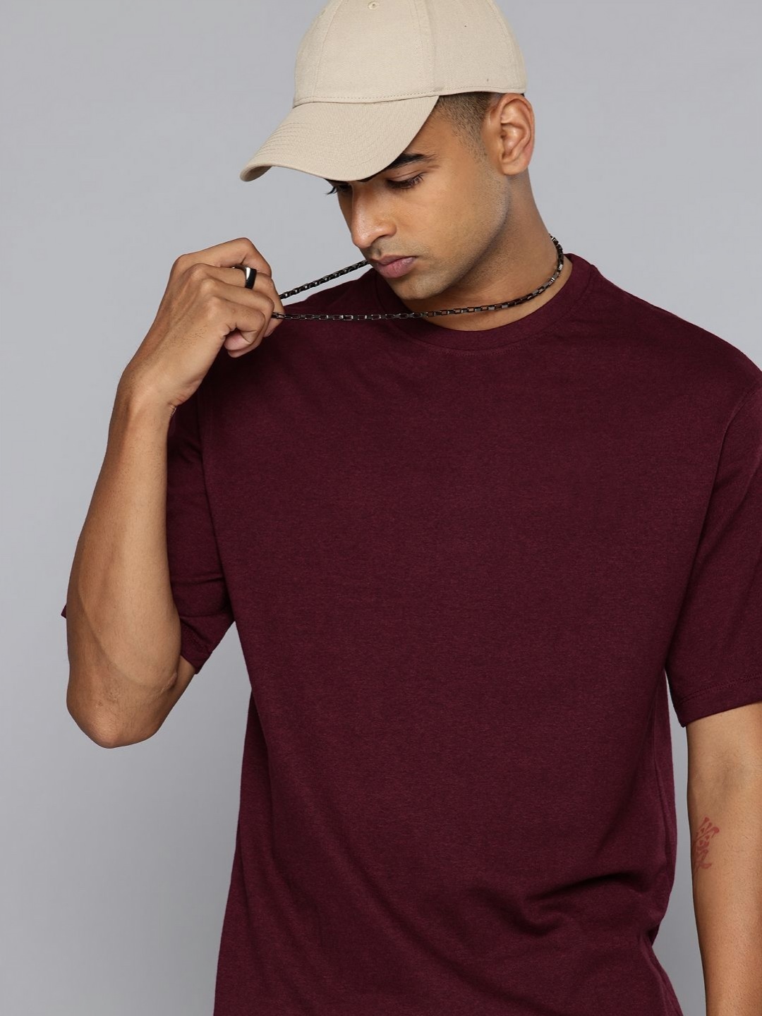 

R.Code by The Roadster Lifestyle Co. Men Printed Cotton Relaxed Fit T-shirt, Burgundy