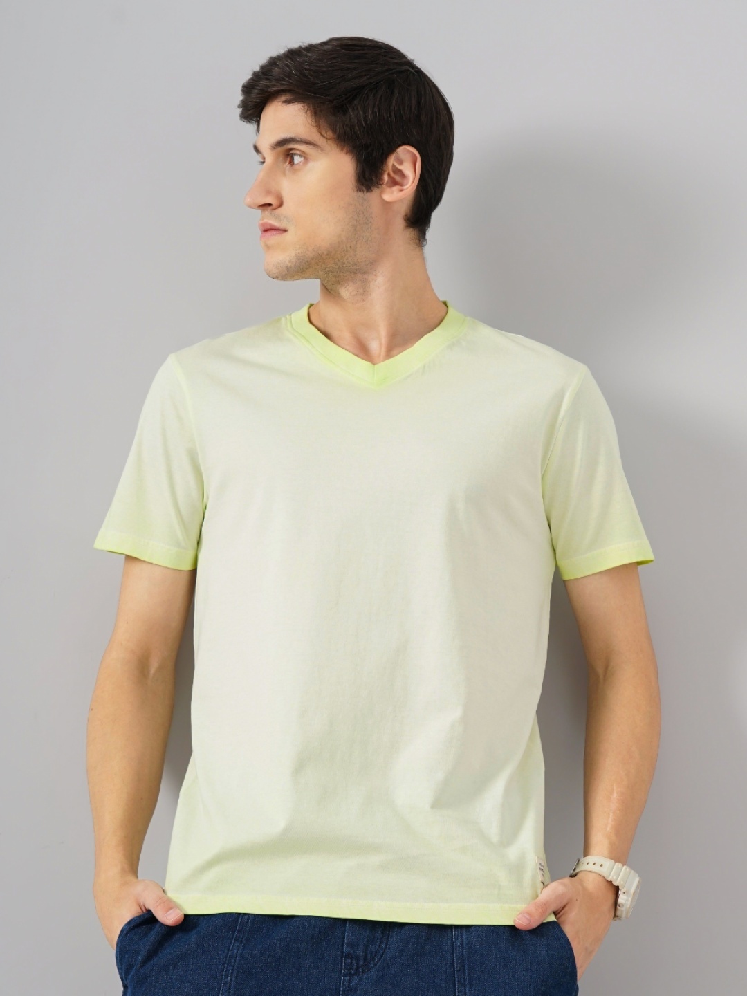 

Genoa Men Tie and Dye Dyed V-Neck Slim Fit T-shirt, Green